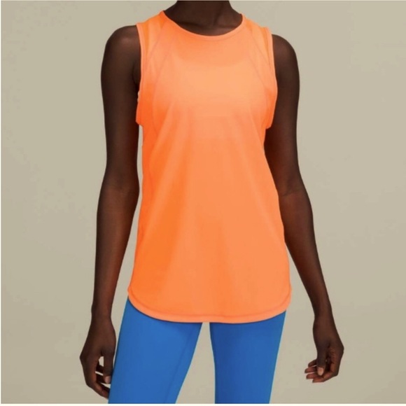 lululemon athletica Tops - NWOT Lululemon Sculpt Tank Top - Bright Neon Orange